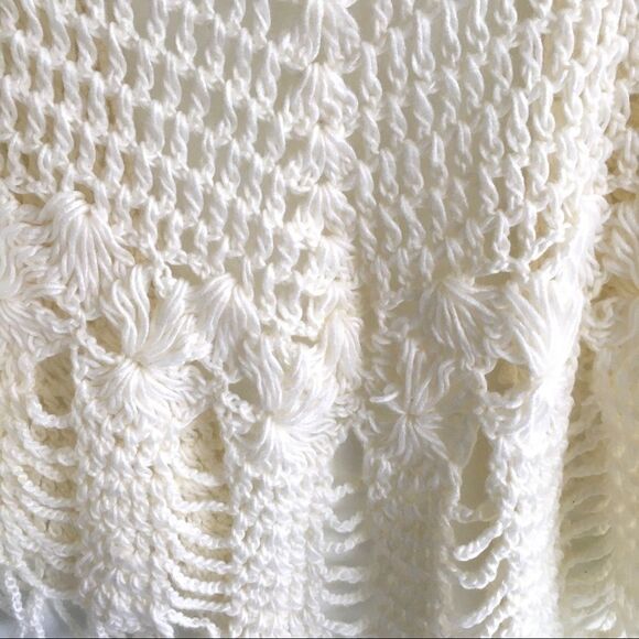 Hand Knit Crochet Shawl Wrap Cardigan Sweater Cream Bobo One Size - Picture 3 of 6